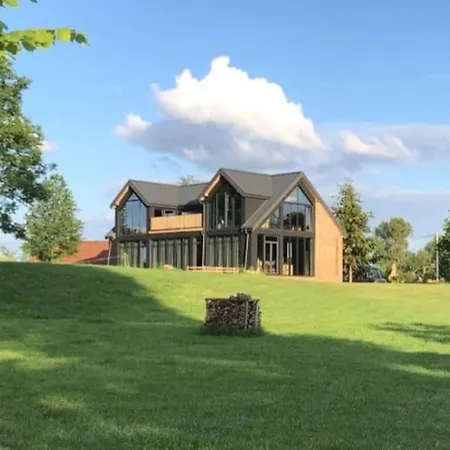 Modern & Sauna By The Lake, Przytulnavilla, Dom Nad Jeziorem Na Mazurach